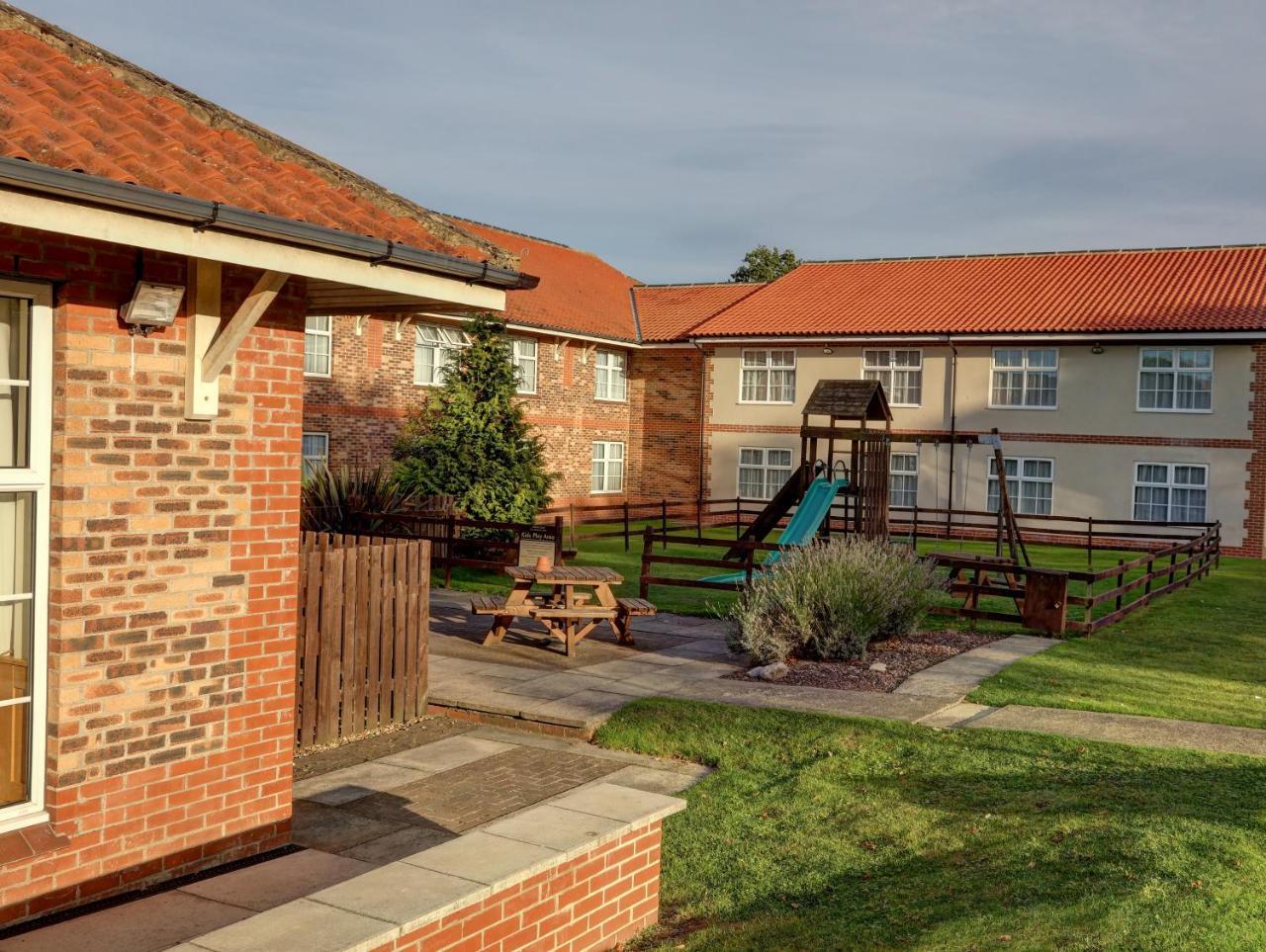 Allerton Court Hotel Northallerton Eksteriør billede